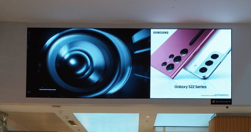 Pavilion Tokyo Street P4 Indoor LED Photo